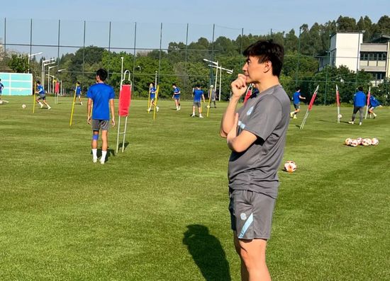 gay折磨gay视频vk